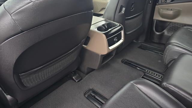 2025 Kia Carnival LX