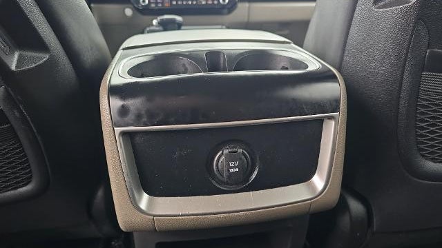 2025 Kia Carnival LX