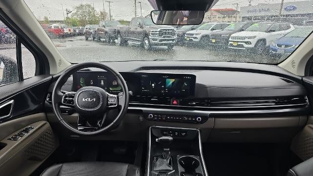 2025 Kia Carnival LX