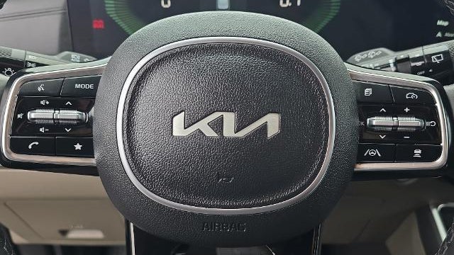 2025 Kia Carnival LX