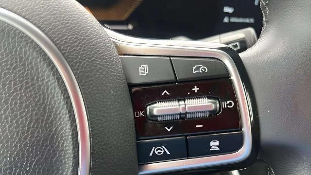 2025 Kia Carnival LXS