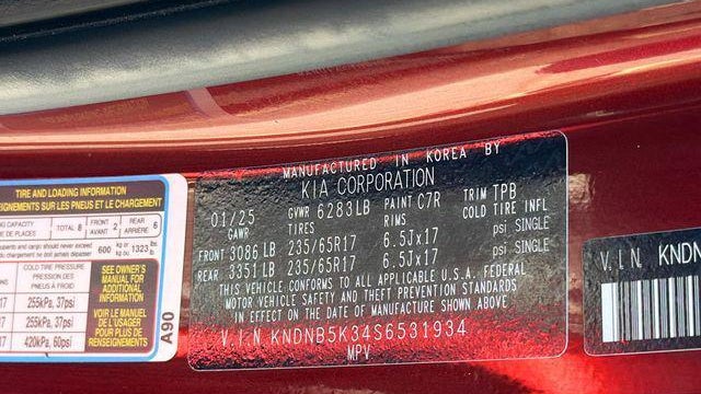 2025 Kia Carnival LXS
