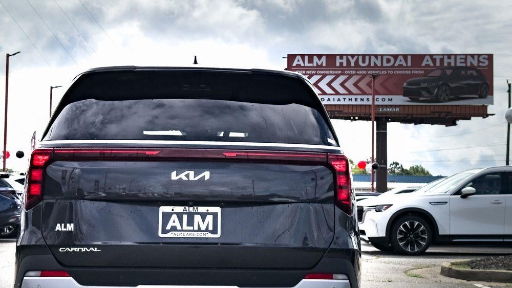2025 Kia Carnival LXS