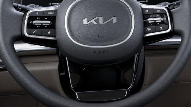 2026 Kia Carnival LX