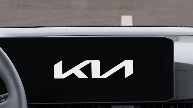 2026 Kia Carnival LX