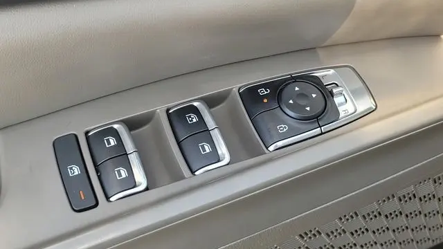 2025 Kia Carnival LX