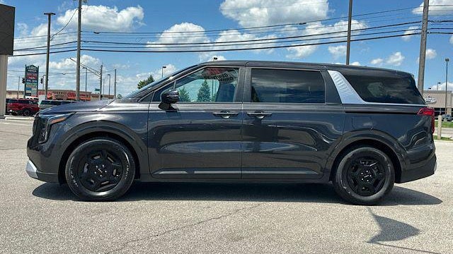 2026 Kia Carnival LXS