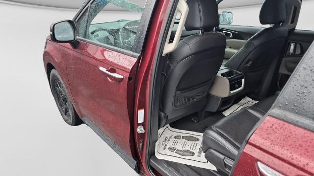 2025 Kia Carnival LX