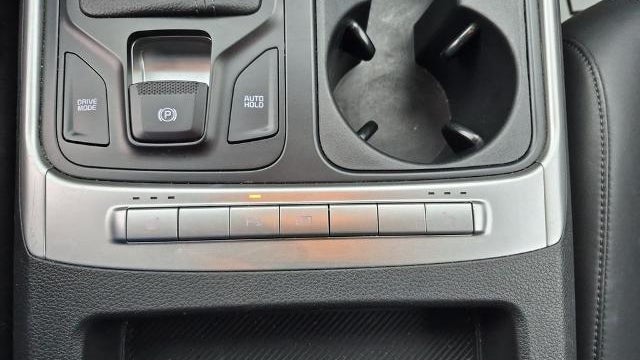 2025 Kia Carnival LX