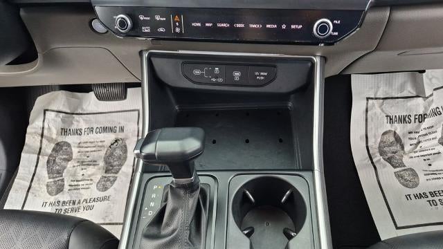 2025 Kia Carnival LX