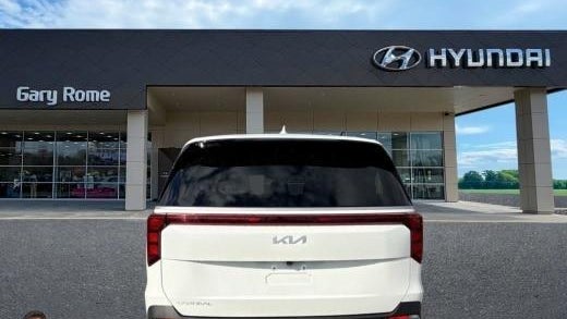 2025 Kia Carnival LXS
