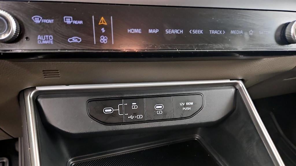 2026 Kia Carnival LXS