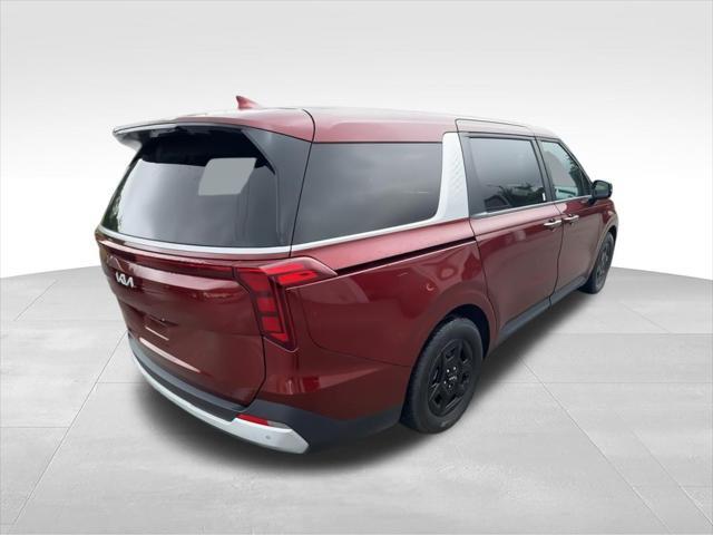 2025 Kia Carnival - $33,990