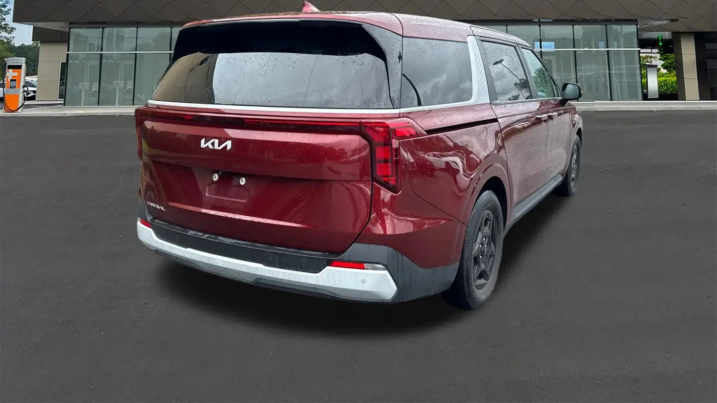 2025 Kia Carnival LXS