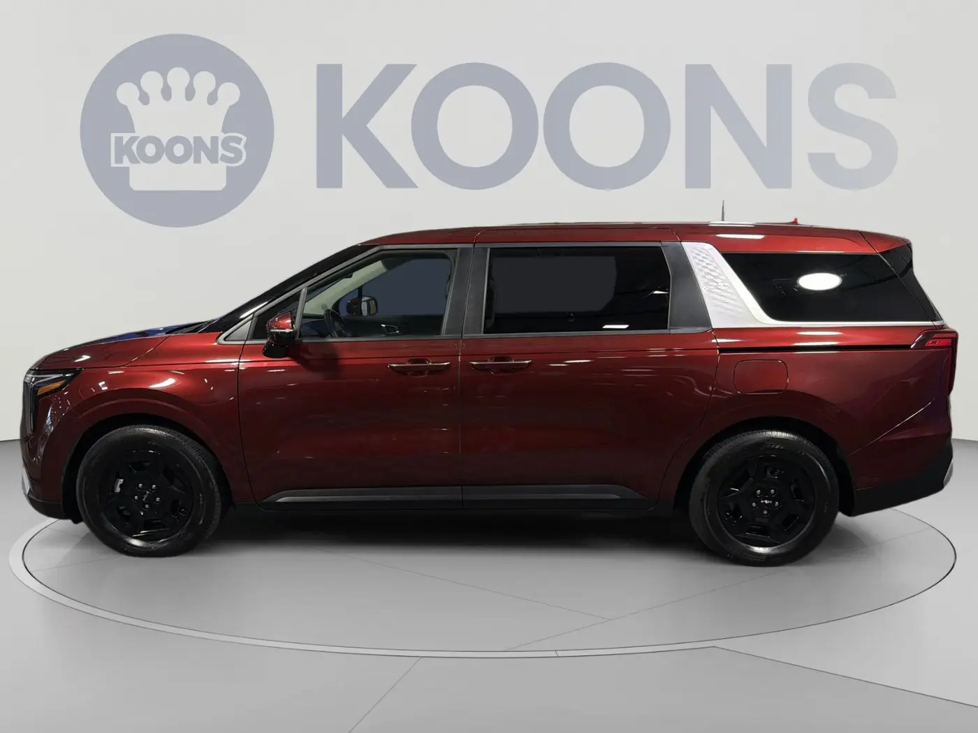 2025 Kia Carnival - $29,000