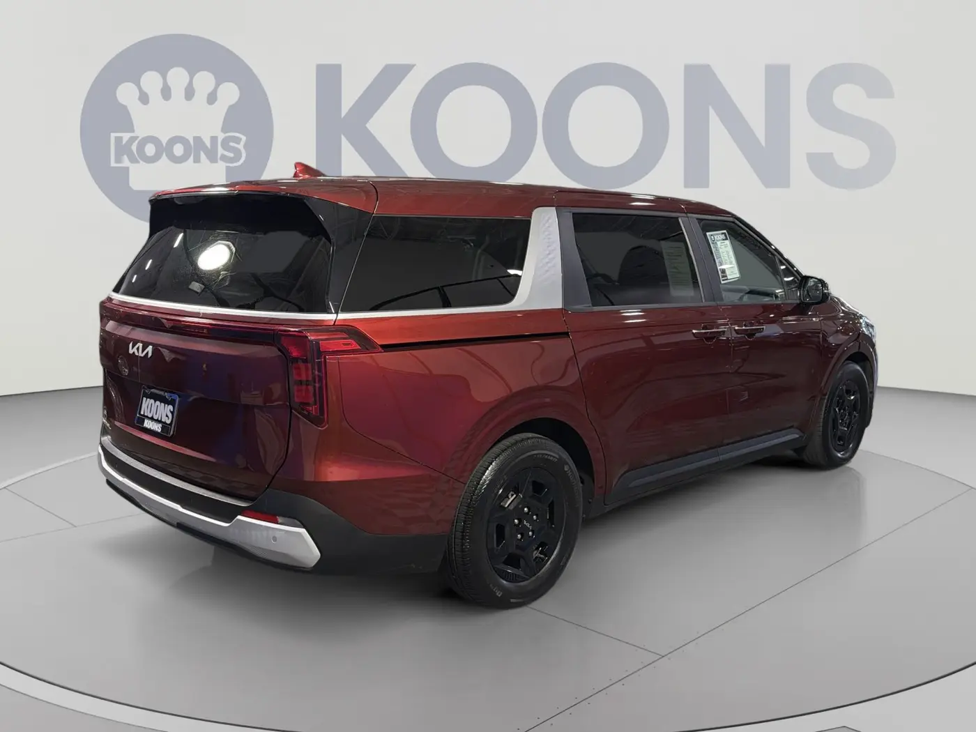 2025 Kia Carnival - $29,000