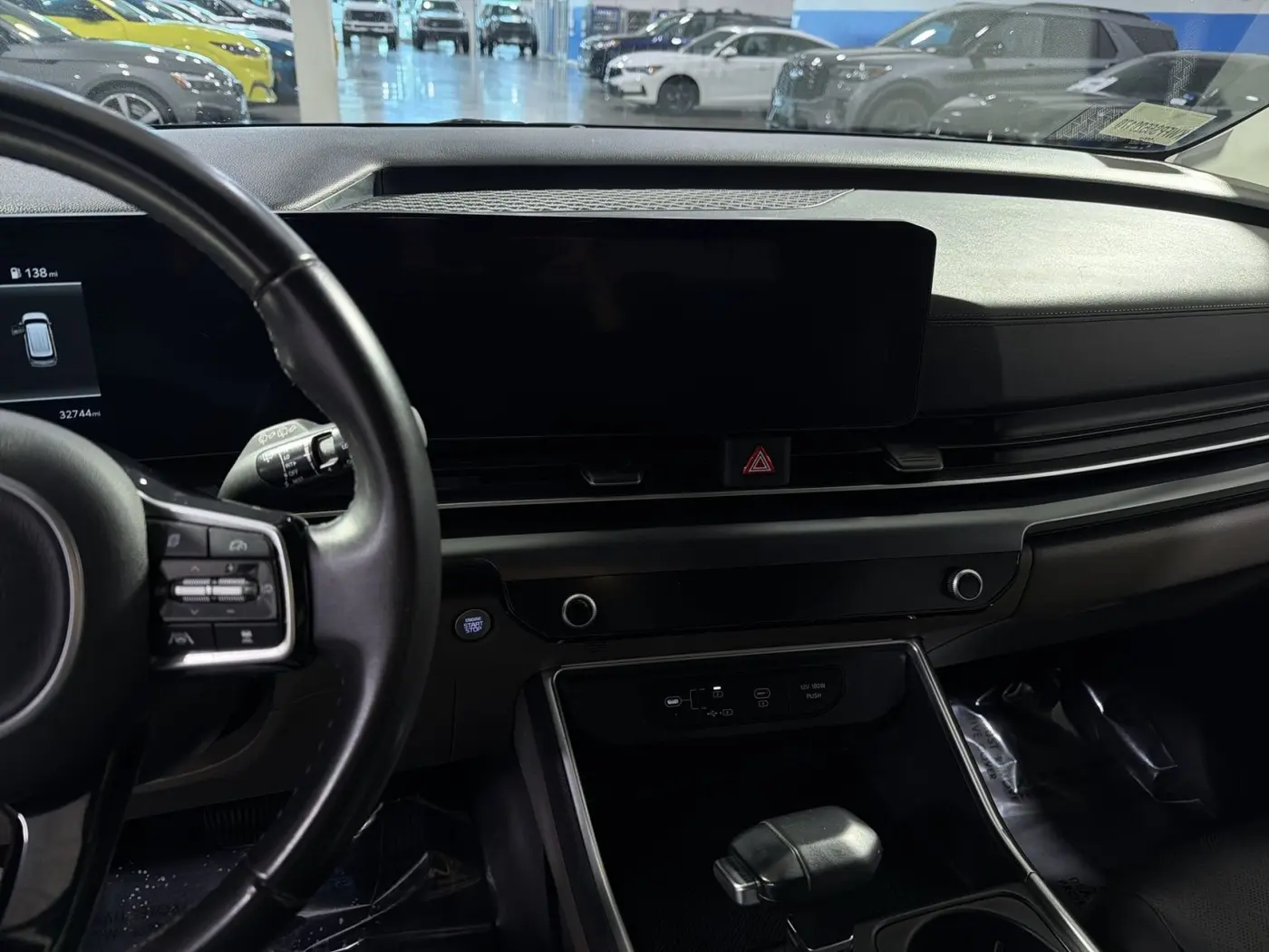 2025 Kia Carnival - $29,000