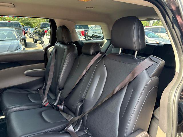 2025 Kia Carnival - $27,979