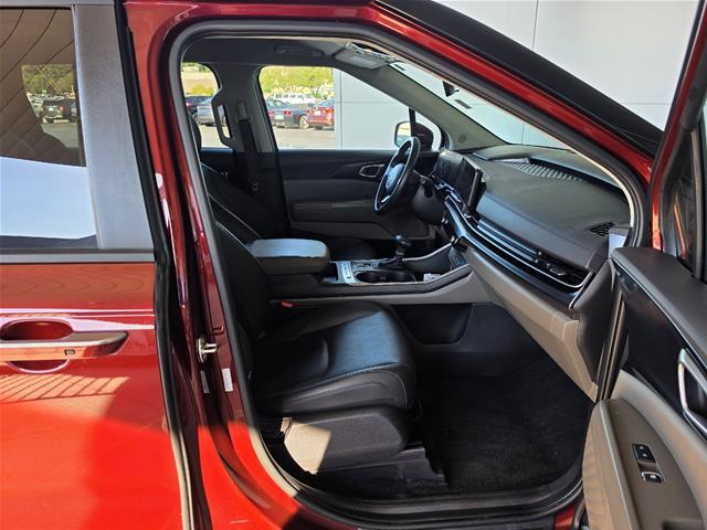 2026 Kia Carnival - $32,990