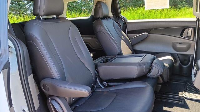 2026 Kia Carnival LX