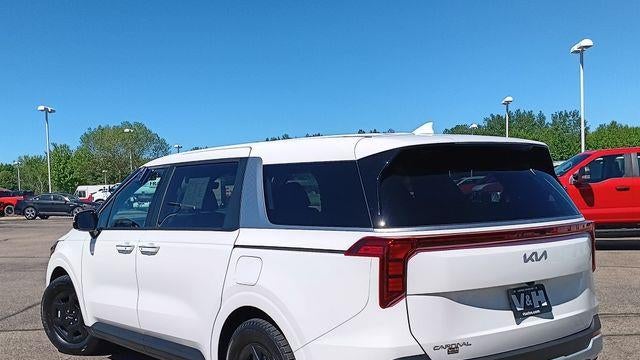 2026 Kia Carnival LX