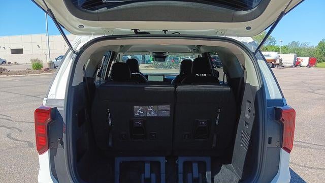 2026 Kia Carnival LX