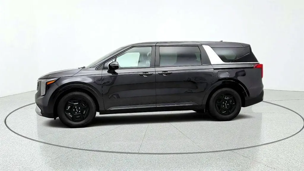 2026 Kia Carnival - $31,095
