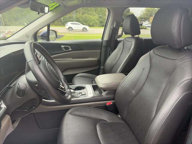 2026 Kia Carnival - $31,500