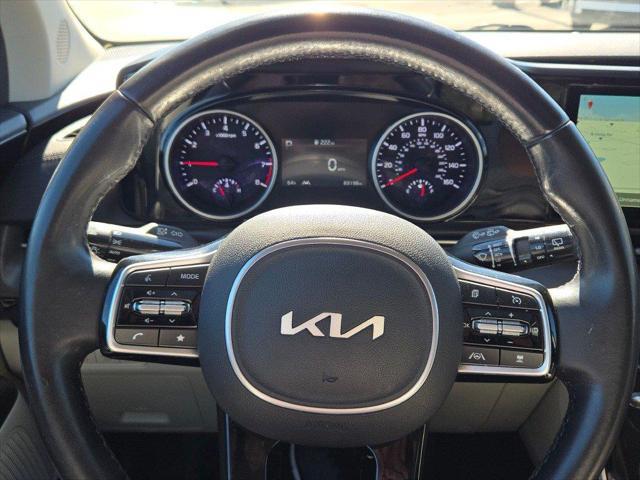 2022 Kia Carnival - $23,998