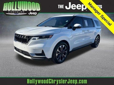 Photo of a 2023 Kia Carnival EX 4DR Mini-Van for sale