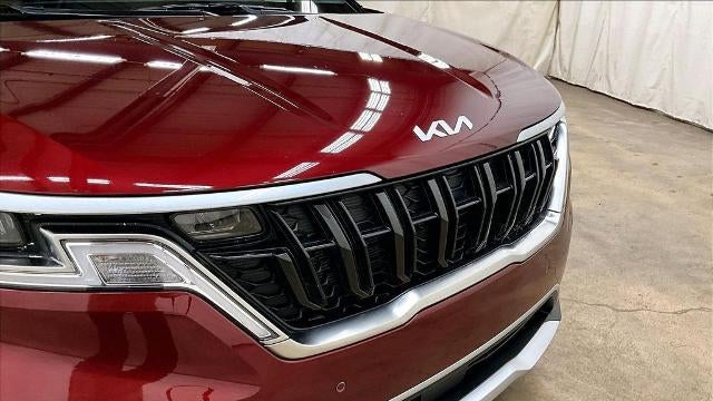 2024 Kia Carnival EX
