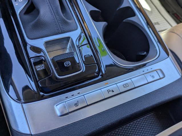 2023 Kia Carnival - $27,796