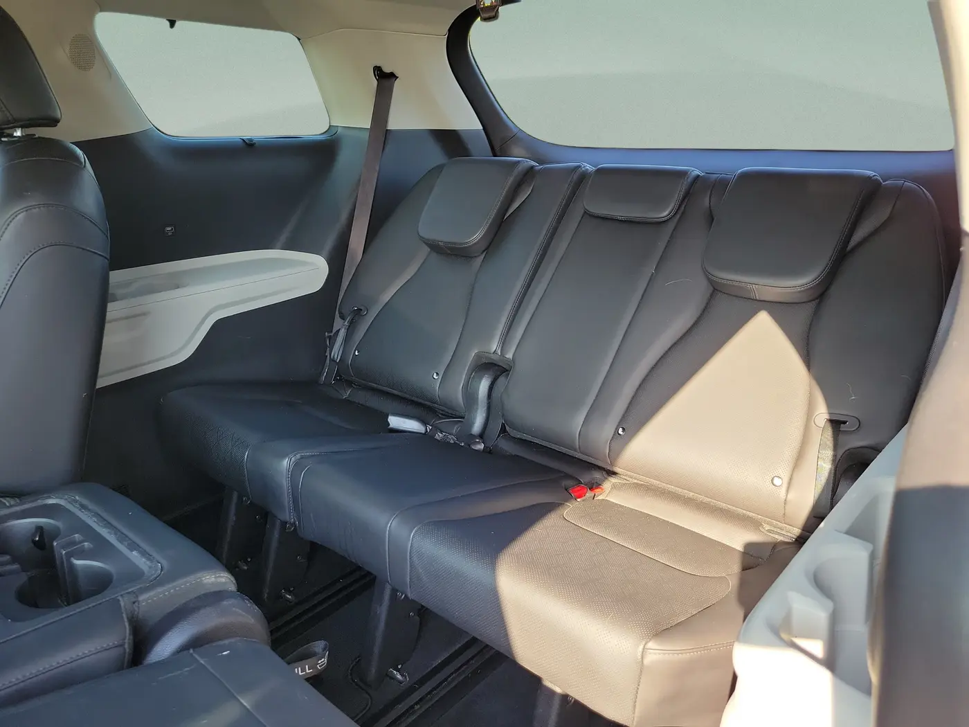 2023 Kia Carnival - $25,685