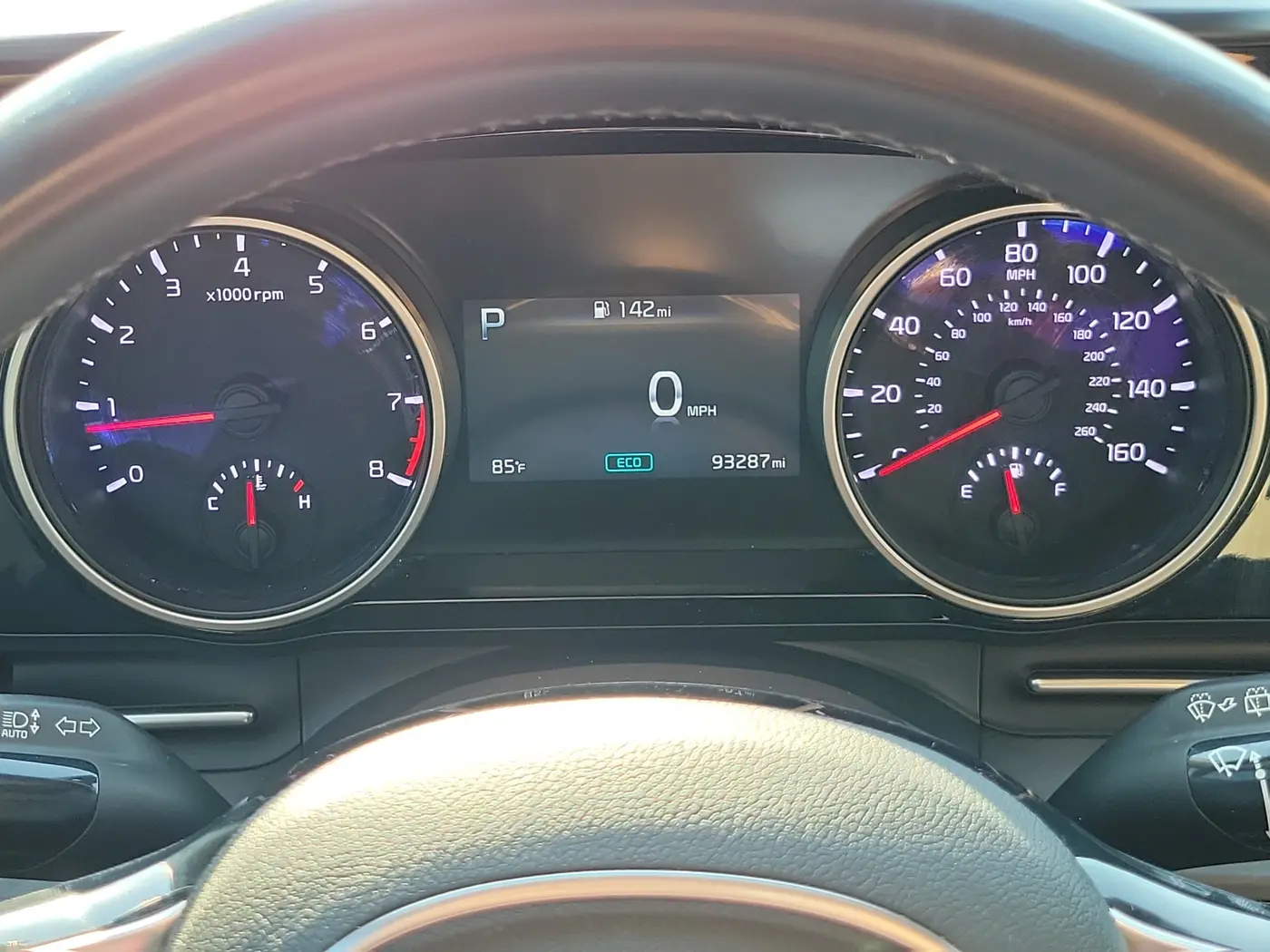 2023 Kia Carnival - $25,685