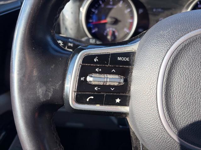 2023 Kia Carnival - $25,995