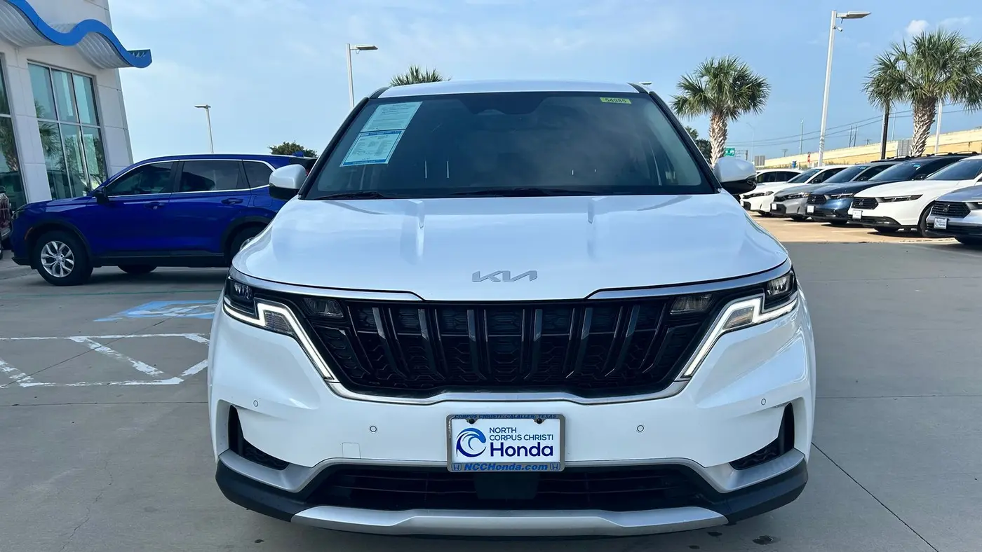 2024 Kia Carnival EX