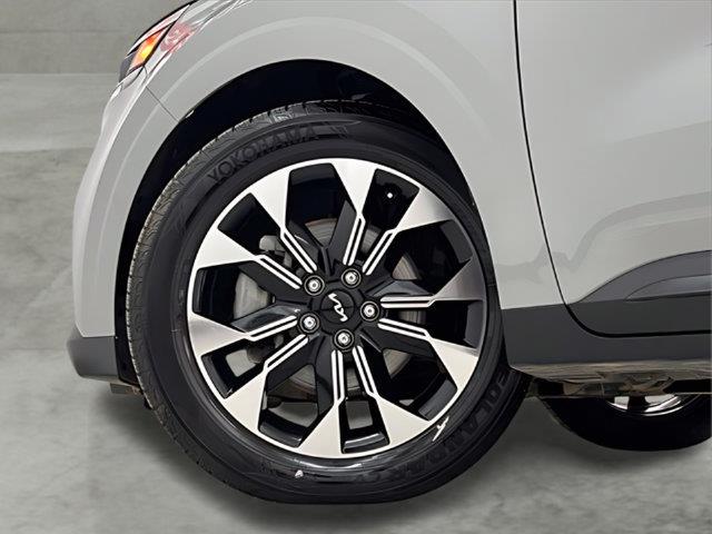 2024 Kia Carnival - $26,996