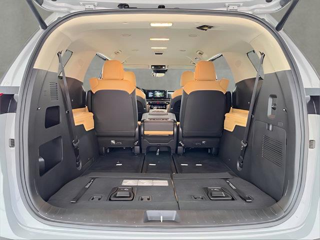 2024 Kia Carnival - $26,996