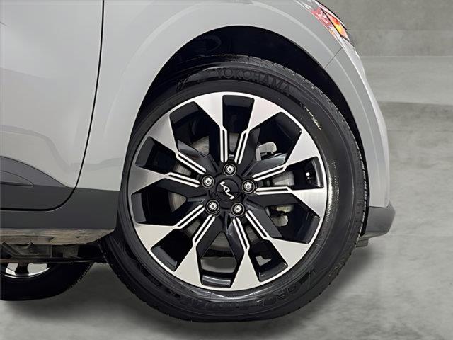 2024 Kia Carnival - $26,996