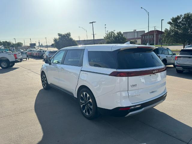 2023 Kia Carnival - $29,989