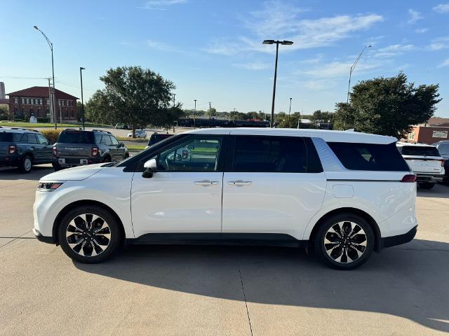 2023 Kia Carnival - $29,989