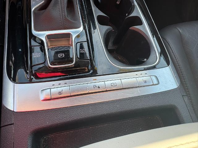 2023 Kia Carnival - $29,989