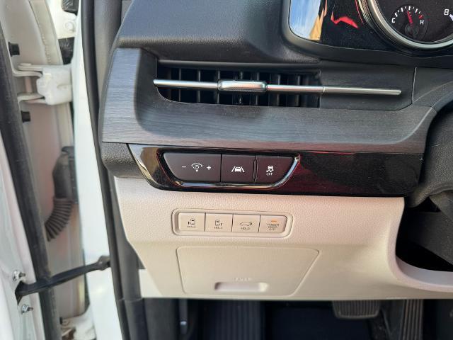 2023 Kia Carnival - $29,989