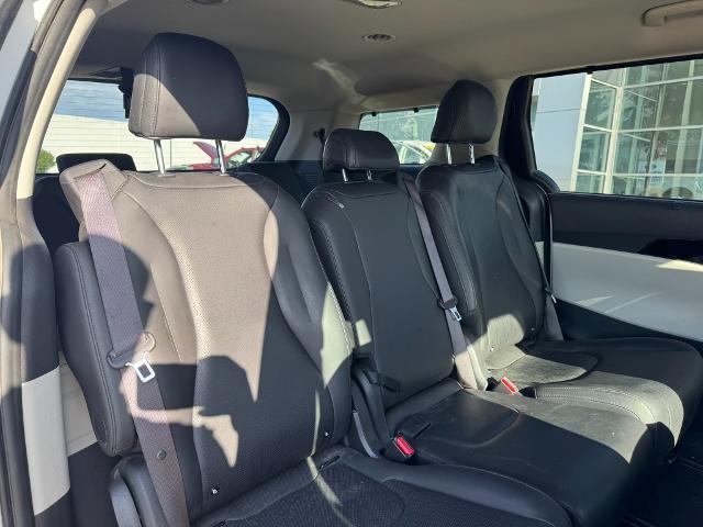 2023 Kia Carnival - $29,989