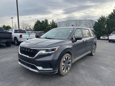 Photo of a 2024 Kia Carnival EX 4DR Mini-Van for sale