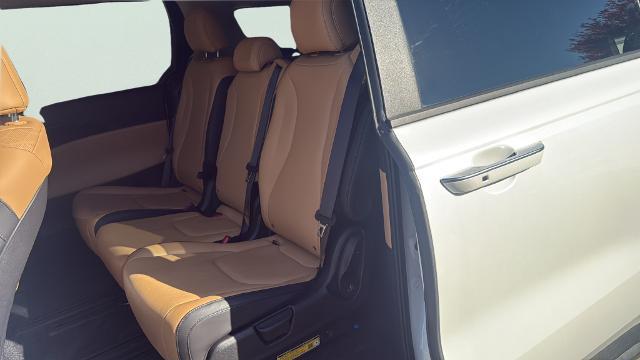 2024 Kia Carnival - $34,979