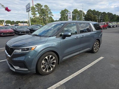 2022 Kia Carnival EX 4DR Mini-Van
