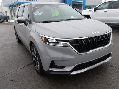 Photo of a 2023 Kia Carnival EX 4DR Mini-Van for sale