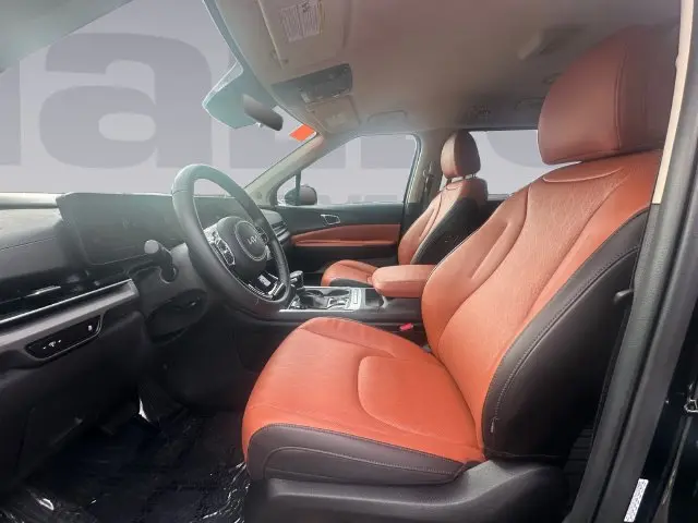 2026 Kia Carnival - $37,500