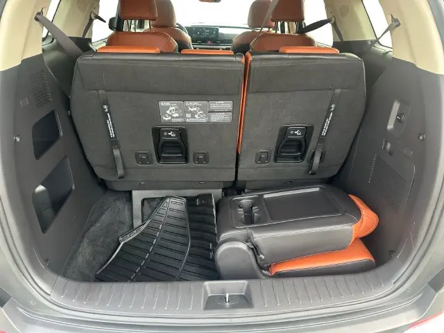 2026 Kia Carnival - $37,500